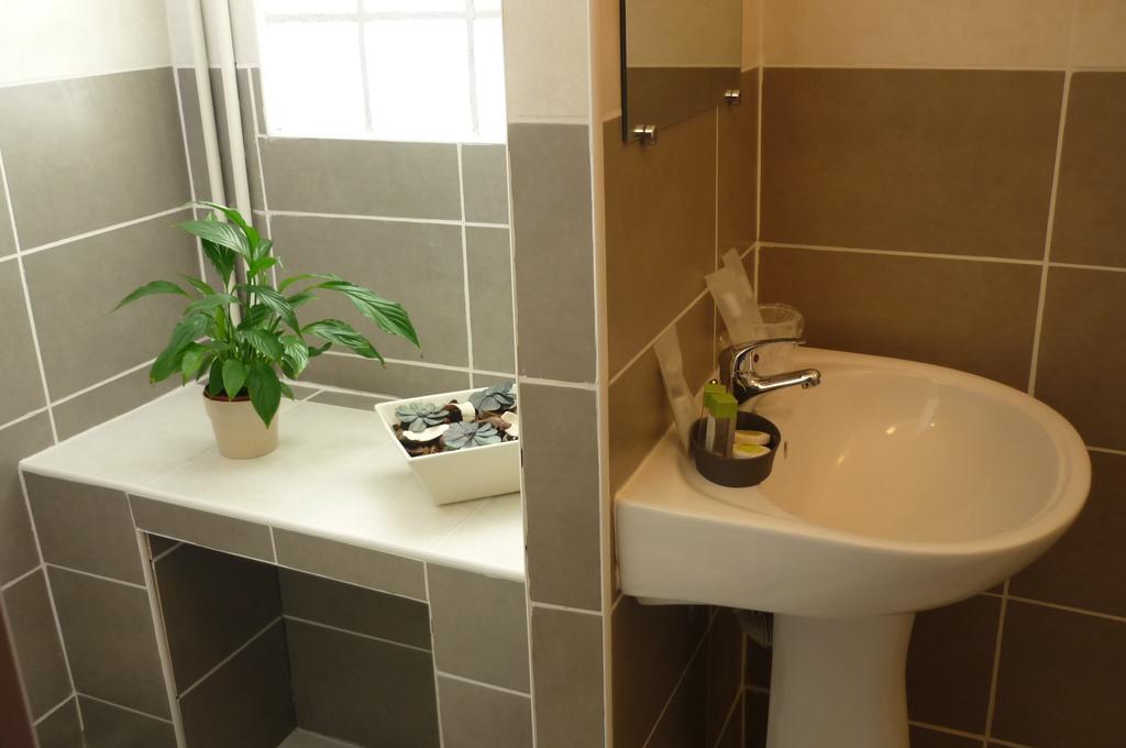 L'Hospitalet Saint Charles Hotell Montpellier Rom bilde